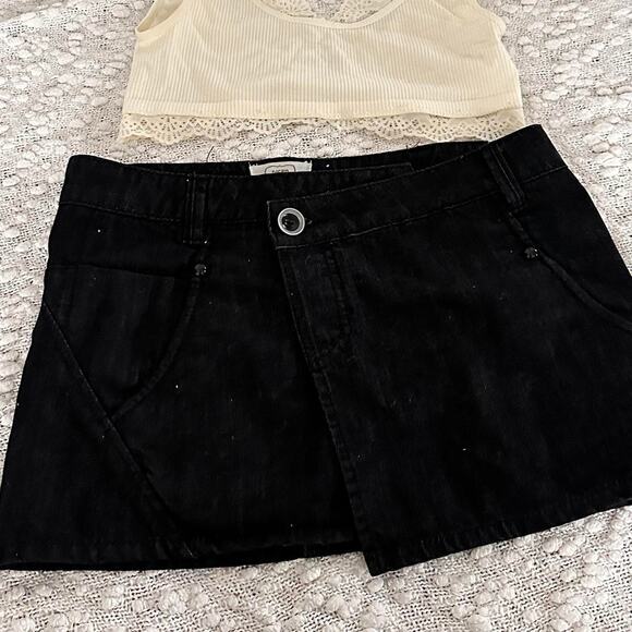 Vintage Black Denim Skirt Size Small - Picture 1 of 1